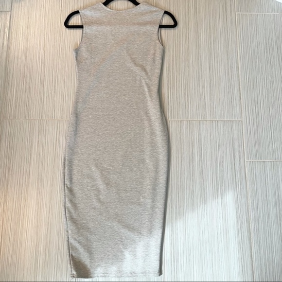 Set of two Boohoo ponte midi dresses - Picture 3 of 9